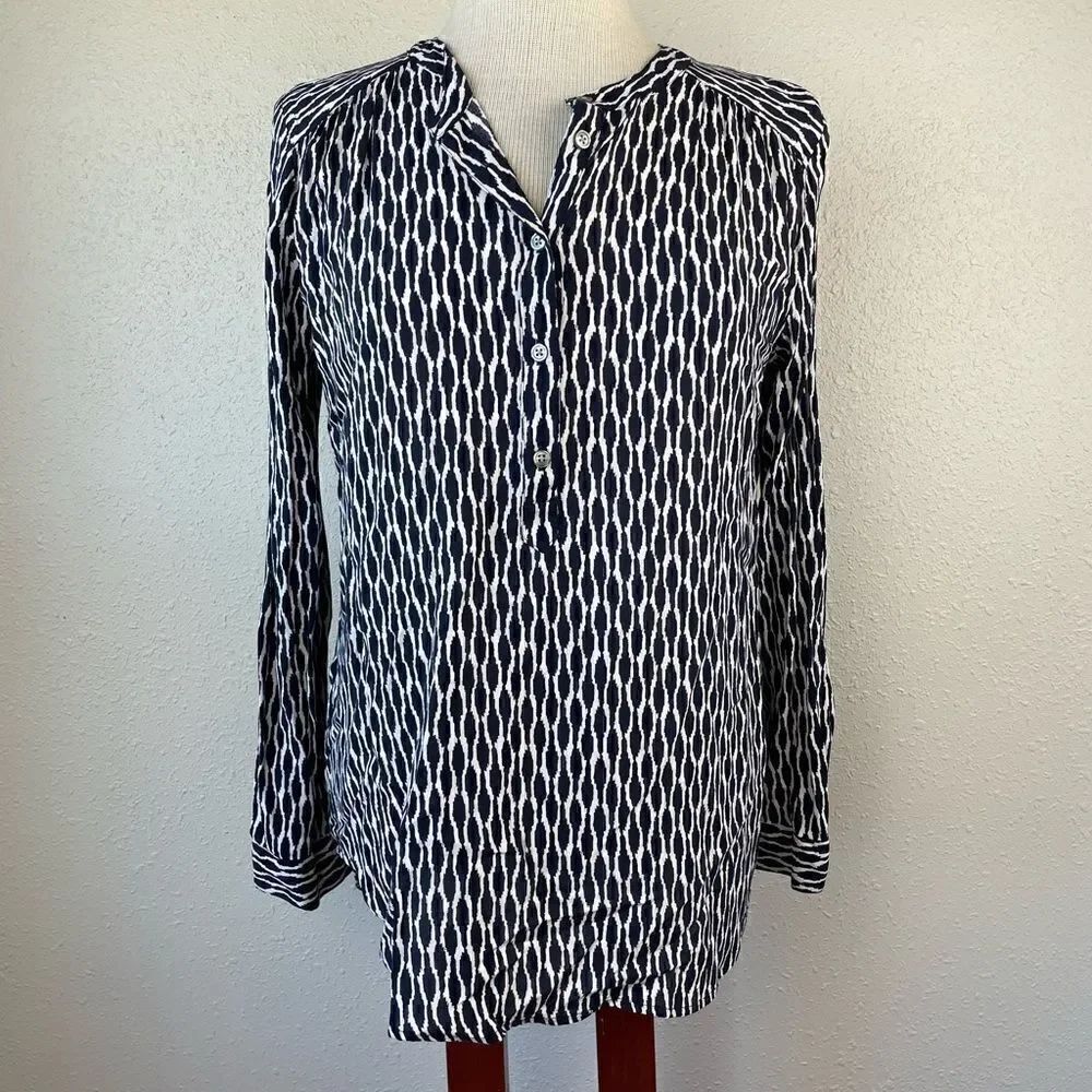 LOFT Half Button Down Top Size M EUC